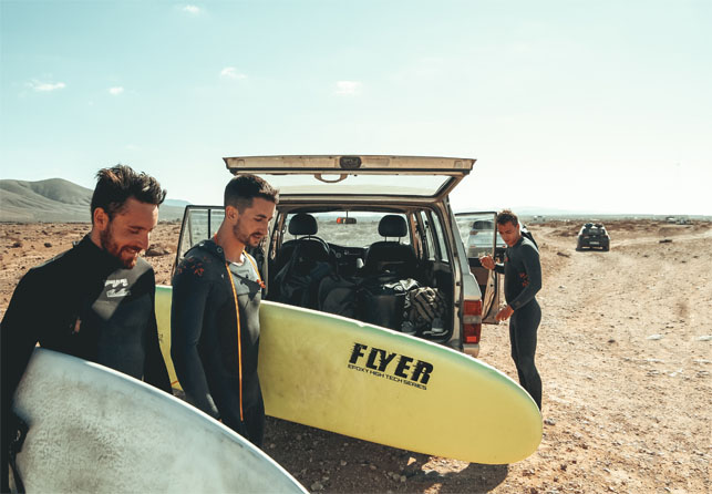 How fun and smart the surf camp holidays is for the travellers?